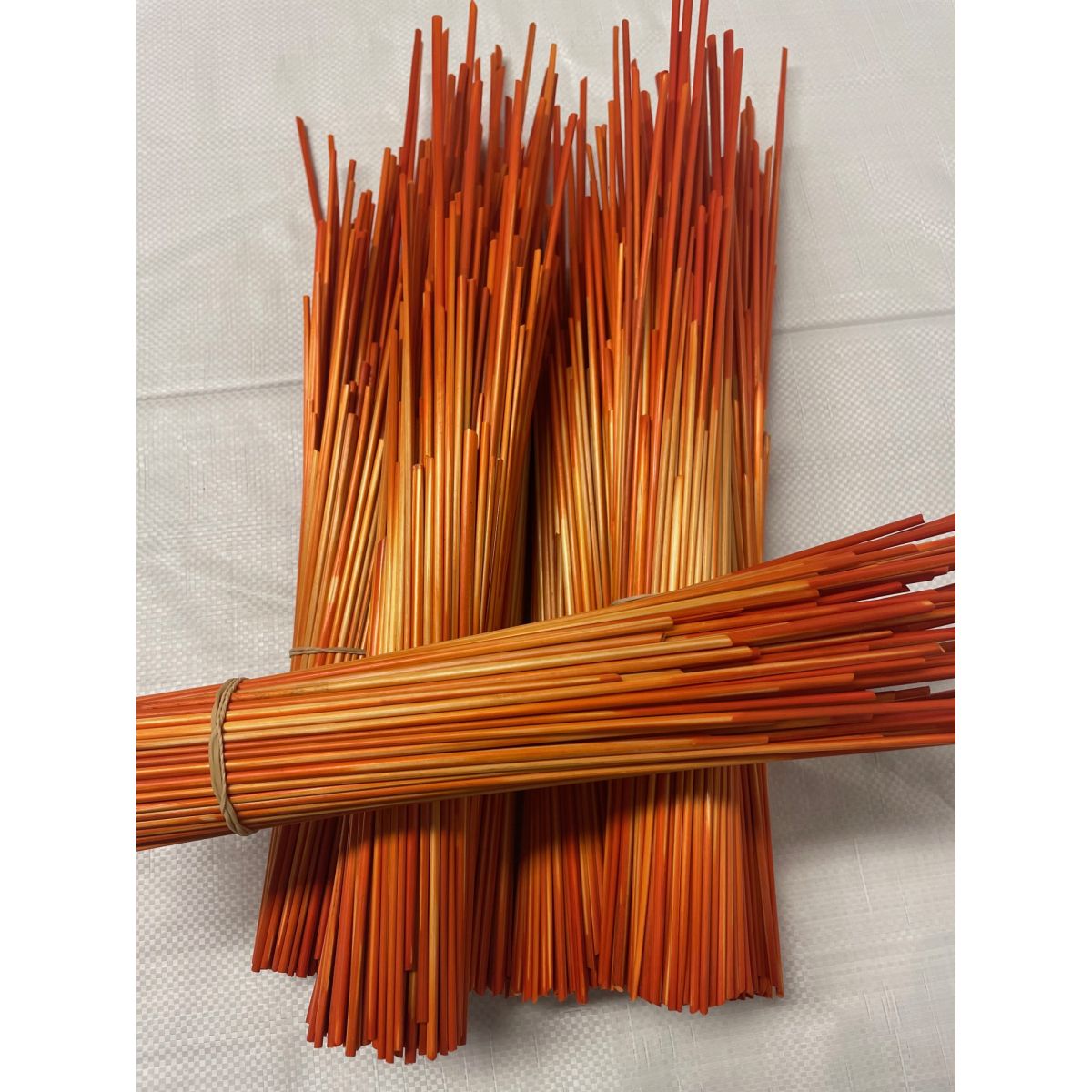 Paille de seigle couleur Orange Brossée - 50 gr